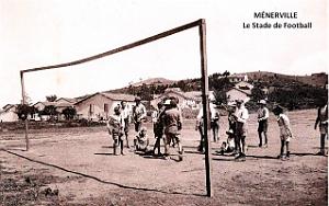 1687- Menerville - Le Stade de Football